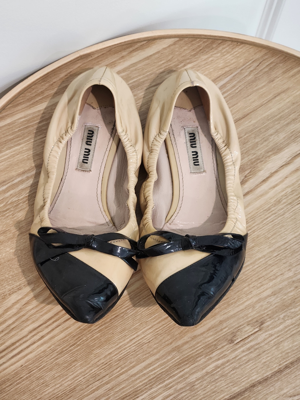 Miu Miu By Prada Asymetrical Beige Black Patent Pointed Toe Ballet Flats Bow